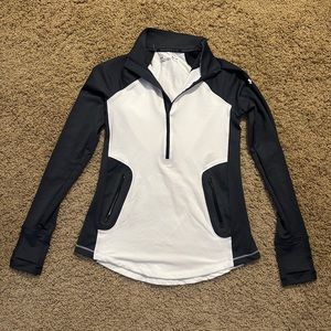 Under Armour Half Zip Pull Over Jacket